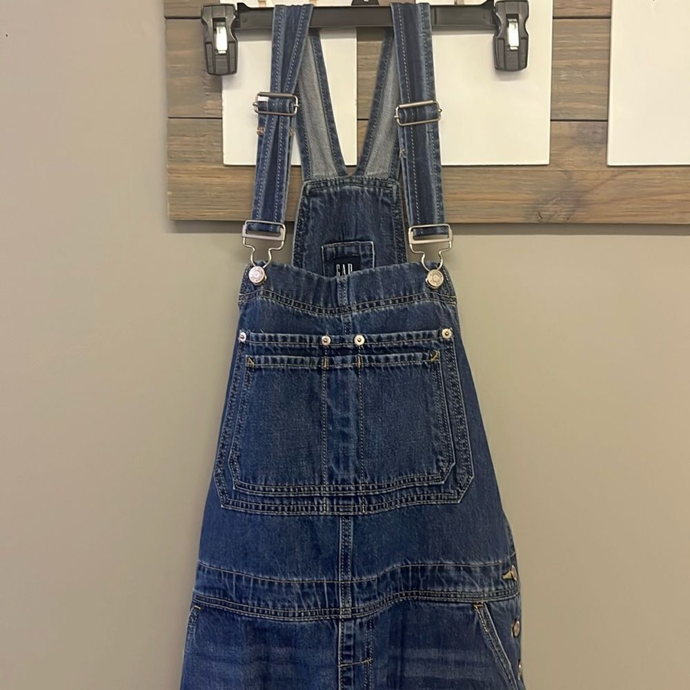 GAP Blue Faded Adjustable Razorback Overalls Pockets and Side Buttons- Medium - Picture 3 of 16